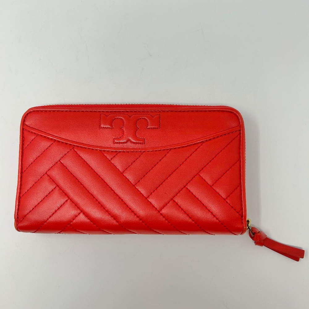 Tory Burch Red Alexa Zip Around Continental Leather Geometric Quilted Wallet